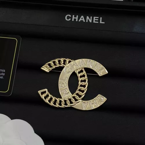Chanel Brooches For Women #1338193 $25.00 USD, Wholesale Replica Chanel Brooches