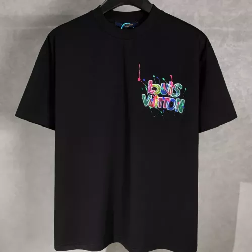 Replica Louis Vuitton LV T-Shirts Short Sleeved For Unisex #1338337 $42.00 USD for Wholesale