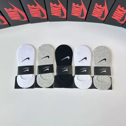 Replica Nike Socks #1338615 $27.00 USD for Wholesale