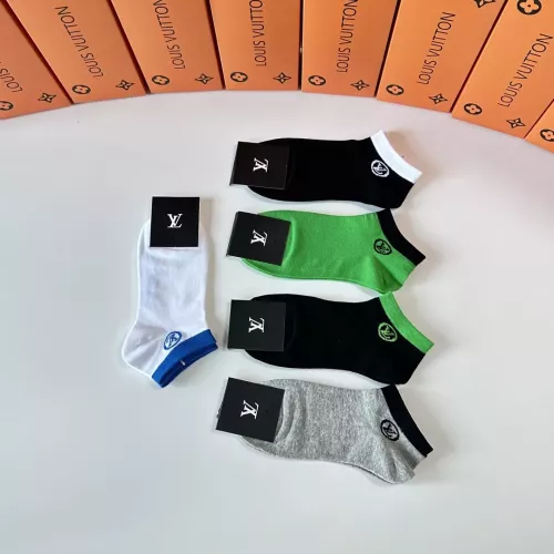 Replica Louis Vuitton LV Socks #1338633 $27.00 USD for Wholesale