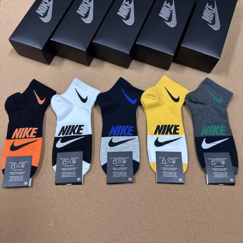 Replica Nike Socks #1338641 $25.00 USD for Wholesale