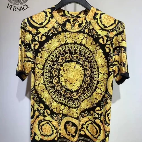 Versace T-Shirts Short Sleeved For Men #1340437 $34.00 USD, Wholesale Replica Versace T-Shirts