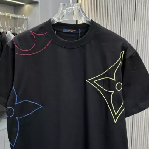 Replica Louis Vuitton LV T-Shirts Short Sleeved For Unisex #1340858 $38.00 USD for Wholesale