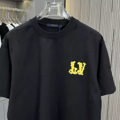 Replica Louis Vuitton LV T-Shirts Short Sleeved For Unisex #1340877 $40.00 USD for Wholesale