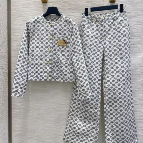Louis Vuitton LV Tracksuits Long Sleeved For Women #1342473 $235.00 USD, Wholesale Replica Louis Vuitton LV Tracksuits