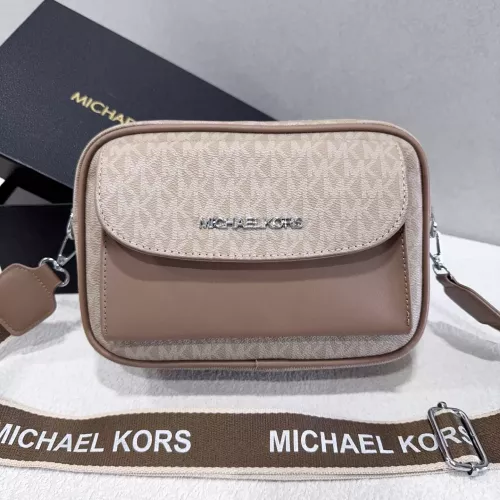 Michael Kors Messenger Bags For Unisex #1342986 $39.00 USD, Wholesale Replica Michael Kors Messenger Bags