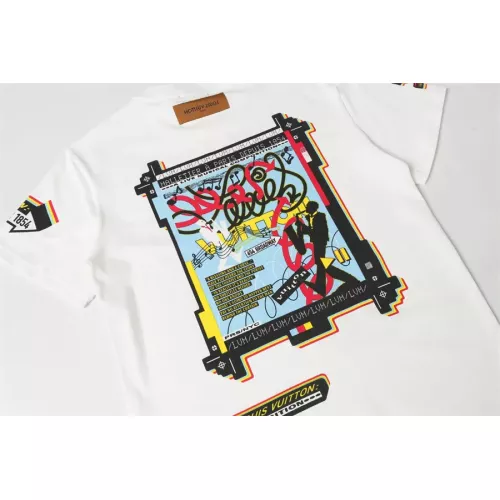 Replica Louis Vuitton LV T-Shirts Short Sleeved For Unisex #1343228 $36.00 USD for Wholesale