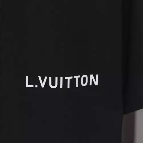 Replica Louis Vuitton LV T-Shirts Short Sleeved For Men #1343404 $36.00 USD for Wholesale