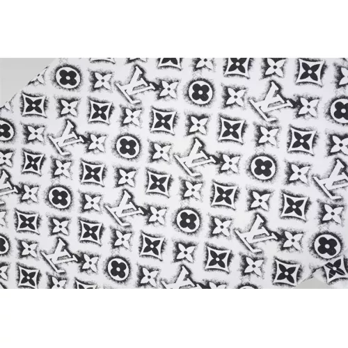 Replica Louis Vuitton LV T-Shirts Short Sleeved For Unisex #1343409 $34.00 USD for Wholesale