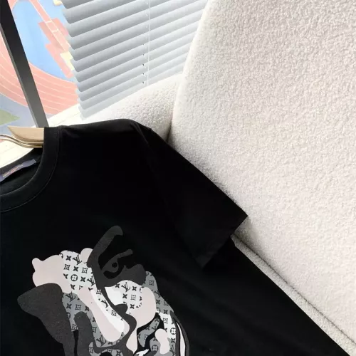 Replica Louis Vuitton LV T-Shirts Short Sleeved For Men #1343471 $45.00 USD for Wholesale