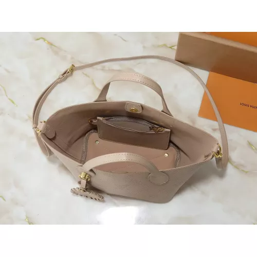 Replica Louis Vuitton HandBags For Women #1343501 $56.00 USD for Wholesale