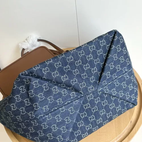 Replica Gucci AAA Quality Shoulder Bags For Women #1344444 $80.00 USD for Wholesale