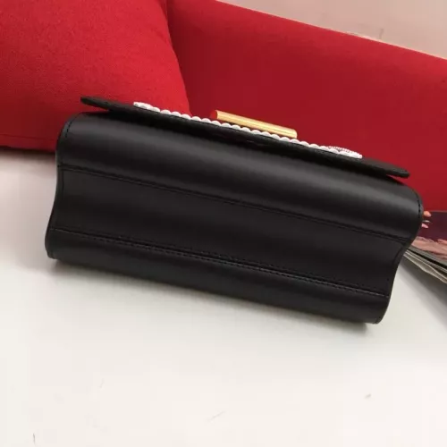 Replica Louis Vuitton AAA Quality Messenger Bags For Women #1344659 $115.00 USD for Wholesale