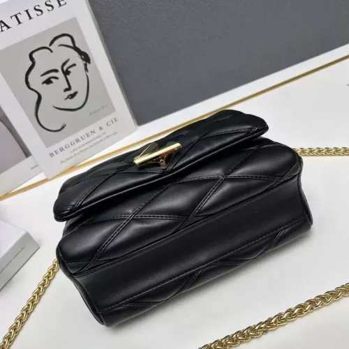 Replica Louis Vuitton AAA Quality Messenger Bags For Women #1344815 $135.00 USD for Wholesale