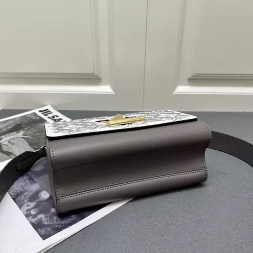 Replica Louis Vuitton AAA Quality Messenger Bags For Women #1344836 $115.00 USD for Wholesale
