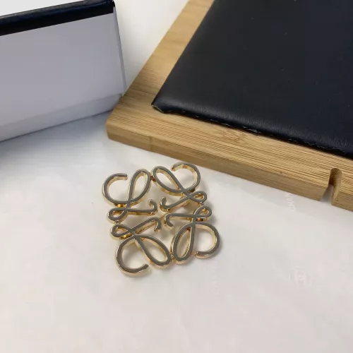 LOEWE Brooches For Women #1344856 $23.00 USD, Wholesale Replica LOEWE Brooches