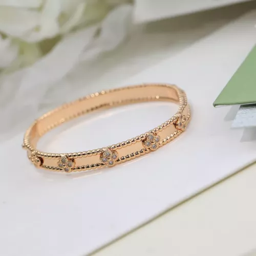 Van Cleef &amp; Arpels Bracelets #1344884 $39.00 USD, Wholesale Replica Van Cleef &amp; Arpels Bracelets