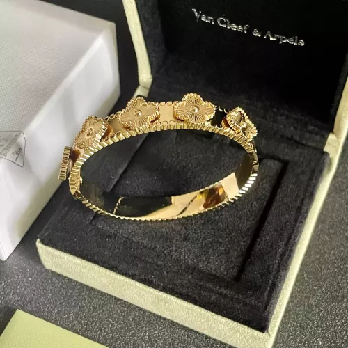 Van Cleef &amp; Arpels Bracelets #1344892 $32.00 USD, Wholesale Replica Van Cleef &amp; Arpels Bracelets