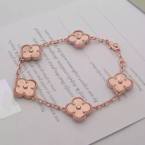Van Cleef &amp; Arpels Bracelets For Women #1345135 $32.00 USD, Wholesale Replica Van Cleef &amp; Arpels Bracelets