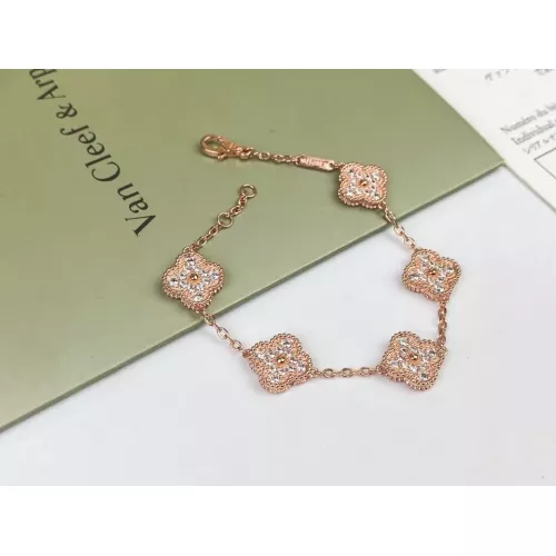 Van Cleef &amp; Arpels Bracelets For Women #1345175 $29.00 USD, Wholesale Replica Van Cleef &amp; Arpels Bracelets