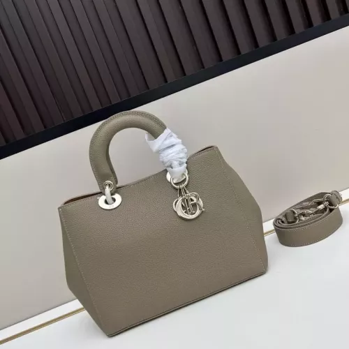 Replica Christian Dior AAA Quality Handbags For Women #1345289 $112.00 USD for Wholesale