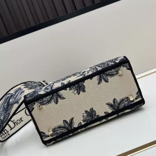 Replica Christian Dior AAA Quality Handbags For Women #1345456 $122.00 USD for Wholesale