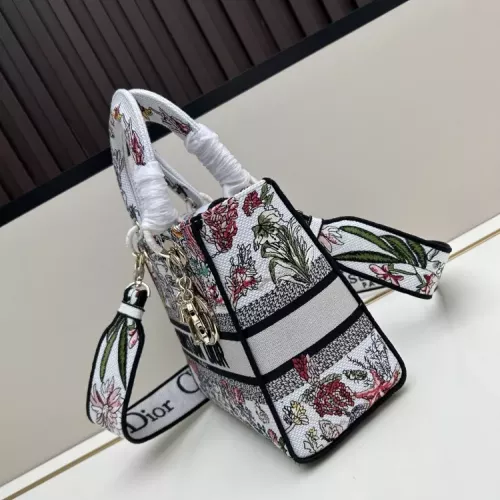 Replica Christian Dior AAA Quality Handbags For Women #1345457 $122.00 USD for Wholesale