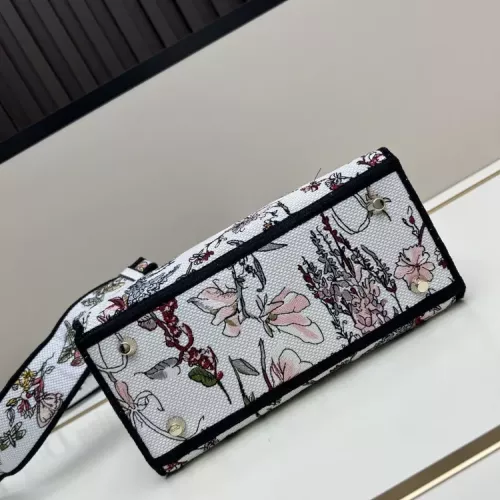 Replica Christian Dior AAA Quality Handbags For Women #1345458 $122.00 USD for Wholesale