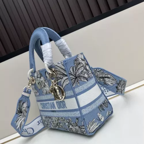 Replica Christian Dior AAA Quality Handbags For Women #1345466 $122.00 USD for Wholesale