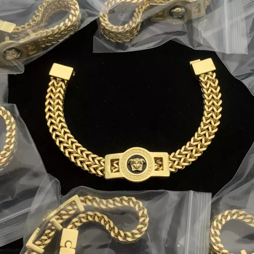Versace Bracelets #1345526 $27.00 USD, Wholesale Replica Versace Bracelets