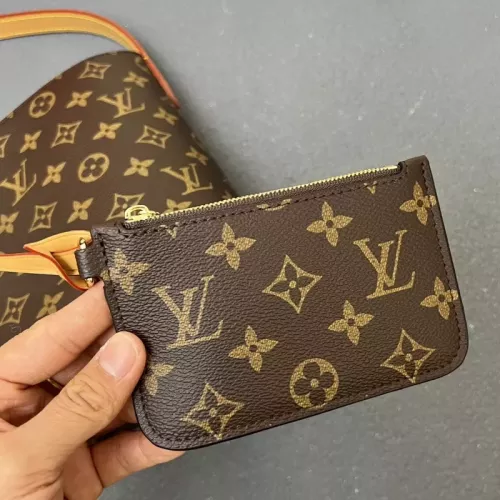 Replica Louis Vuitton AAA Quality Handbags For Women #1345594 $122.00 USD for Wholesale