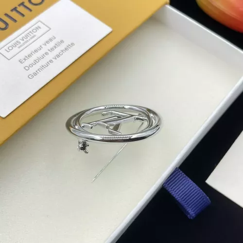 Replica Louis Vuitton LV Brooches #1345810 $25.00 USD for Wholesale