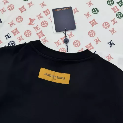 Replica Louis Vuitton LV T-Shirts Short Sleeved For Men #1346393 $88.00 USD for Wholesale