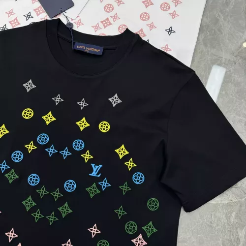 Replica Louis Vuitton LV T-Shirts Short Sleeved For Men #1346393 $88.00 USD for Wholesale