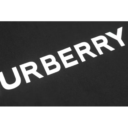 Replica Burberry T-Shirts Short Sleeved For Unisex #1346418 $29.00 USD for Wholesale