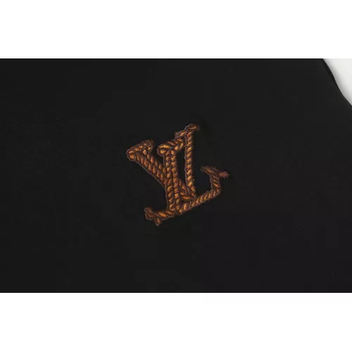 Replica Louis Vuitton LV T-Shirts Short Sleeved For Unisex #1346424 $40.00 USD for Wholesale