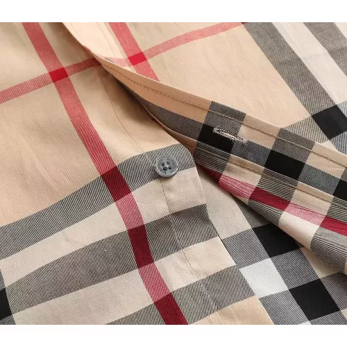 Replica Burberry Shirts Short Sleeved For Men #1346600 $38.00 USD for Wholesale