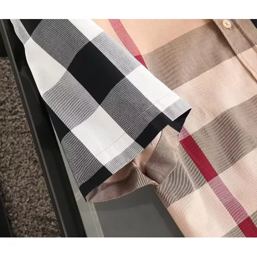 Replica Burberry Shirts Short Sleeved For Men #1346625 $38.00 USD for Wholesale