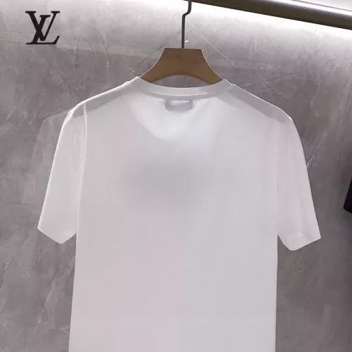 Replica Louis Vuitton LV T-Shirts Short Sleeved For Unisex #1347099 $25.00 USD for Wholesale