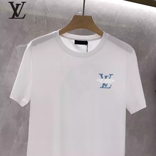Replica Louis Vuitton LV T-Shirts Short Sleeved For Unisex #1347119 $25.00 USD for Wholesale