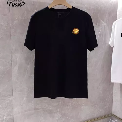 Versace T-Shirts Short Sleeved For Unisex #1347124 $25.00 USD, Wholesale Replica Versace T-Shirts