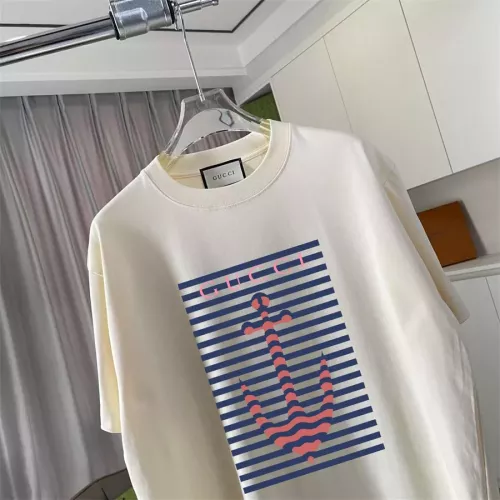 Replica Gucci T-Shirts Short Sleeved For Unisex #1347229 $42.00 USD for Wholesale