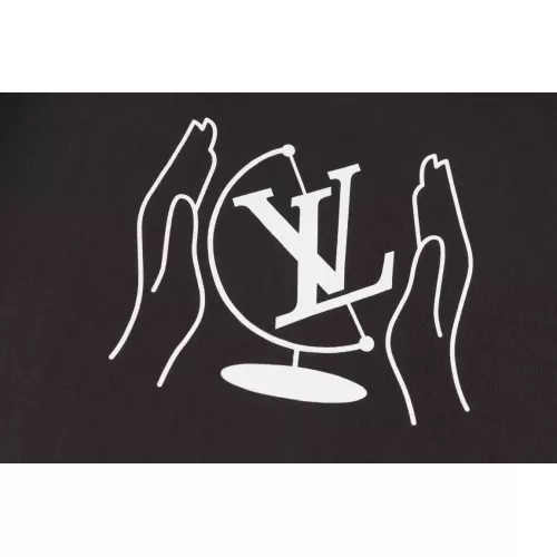 Replica Louis Vuitton LV T-Shirts Short Sleeved For Unisex #1347233 $42.00 USD for Wholesale