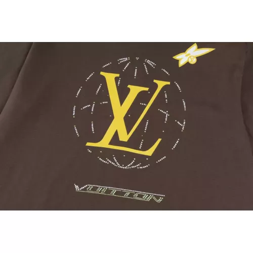 Replica Louis Vuitton LV T-Shirts Short Sleeved For Unisex #1347236 $45.00 USD for Wholesale