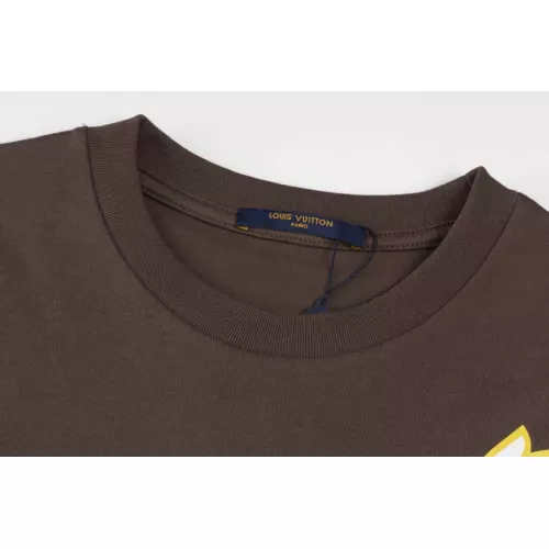 Replica Louis Vuitton LV T-Shirts Short Sleeved For Unisex #1347236 $45.00 USD for Wholesale