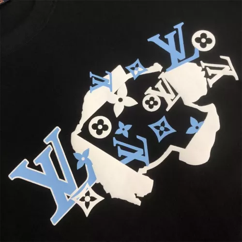 Replica Louis Vuitton LV T-Shirts Short Sleeved For Men #1347317 $45.00 USD for Wholesale