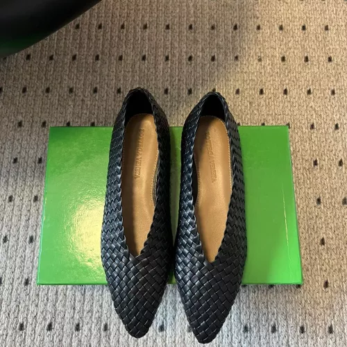 Replica Bottega Veneta BV Flat Shoes For Women #1348642 $128.00 USD for Wholesale