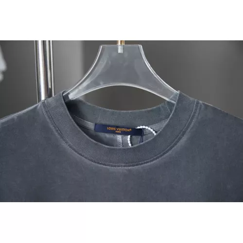 Replica Louis Vuitton LV T-Shirts Sleeveless For Unisex #1348830 $40.00 USD for Wholesale