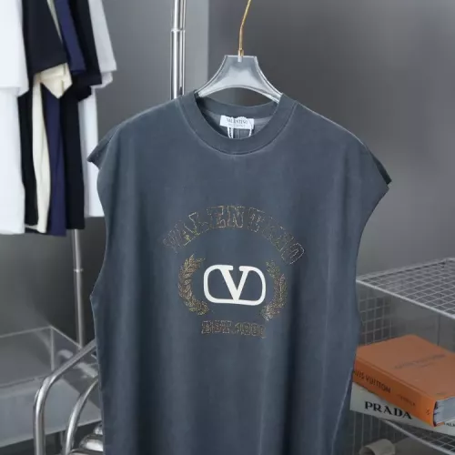 Valentino T-Shirts Sleeveless For Unisex #1348840 $40.00 USD, Wholesale Replica Valentino T-Shirts