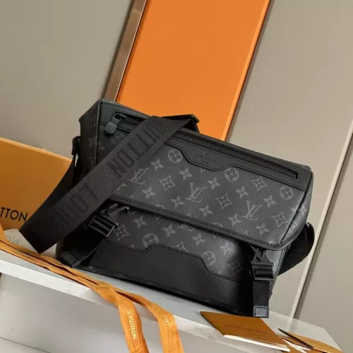 Louis Vuitton AAA Man Messenger Bags #1349202 $160.00 USD, Wholesale Replica Louis Vuitton AAA Man Messenger Bags
